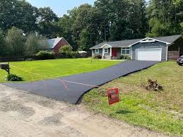 Best Residential Driveway Installation  in Suitland, MD